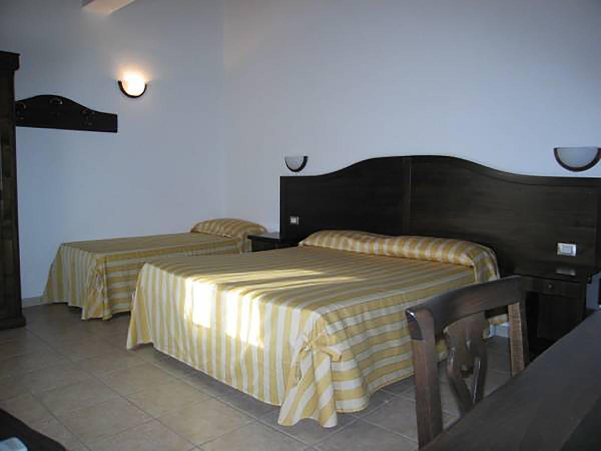 Hotel Pietrapanna Calvello Экстерьер фото